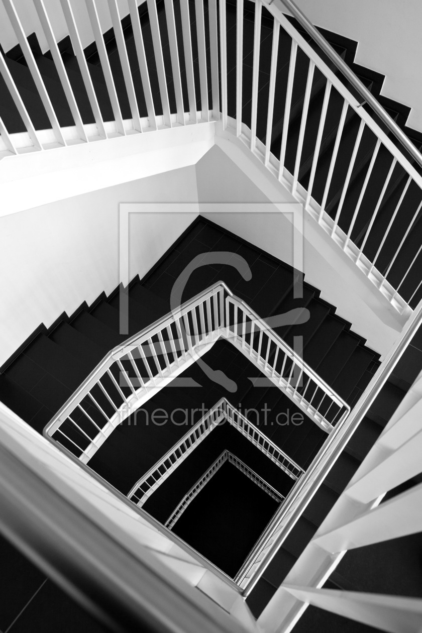 Bild-Nr.: 11514988 Treppe.. hach unten erstellt von Wladimir Zarew