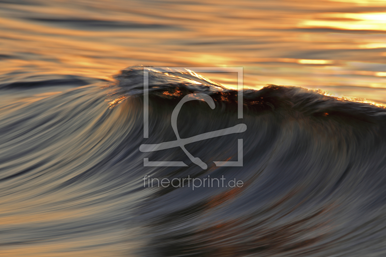 Bild-Nr.: 11564302 Welle im Sonnenuntergang erstellt von sk-photoart
