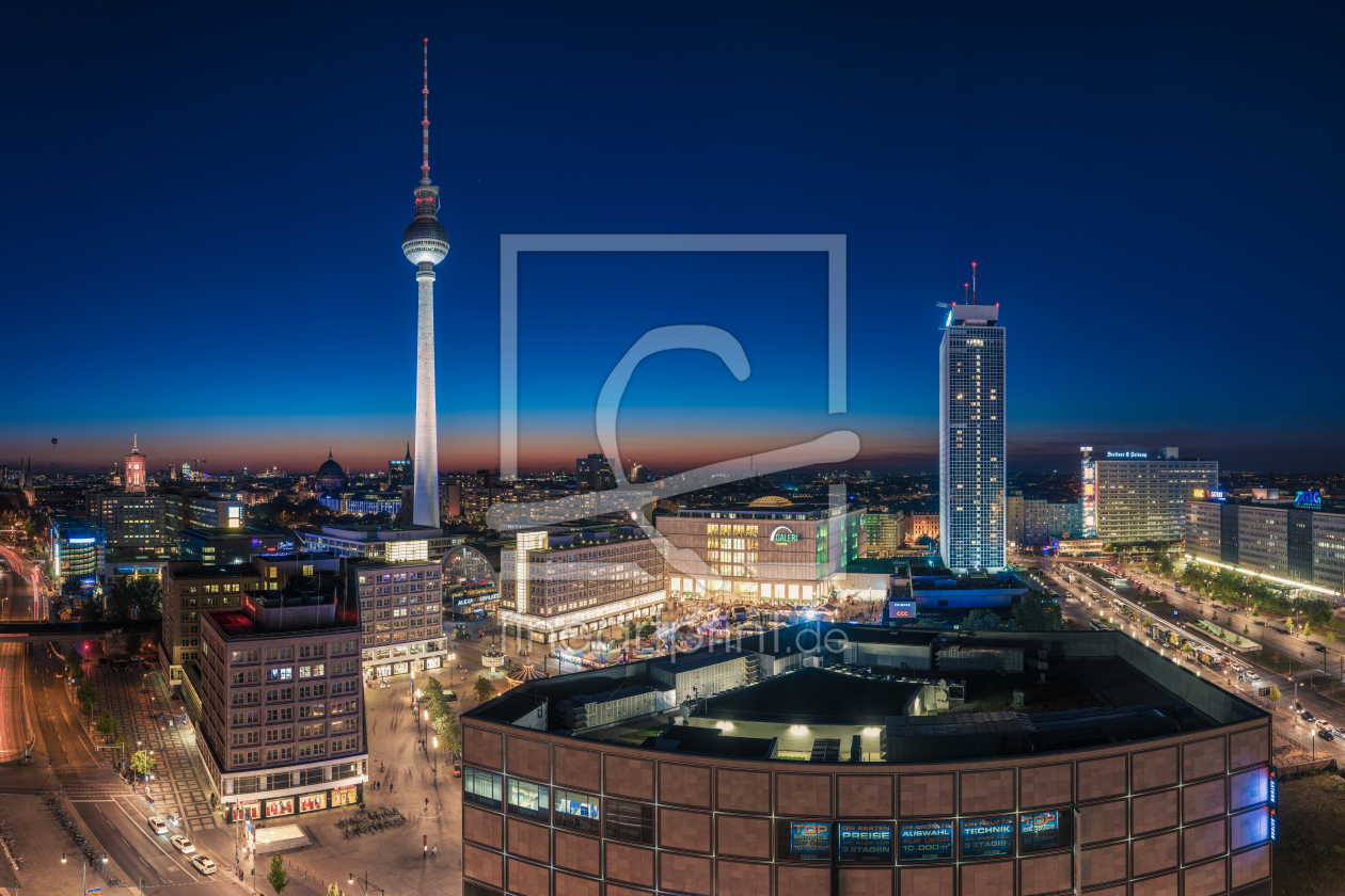 Bild-Nr.: 11599348 Berlin - Skyline Alexanderplatz zur blauen Stunde erstellt von Jean Claude Castor