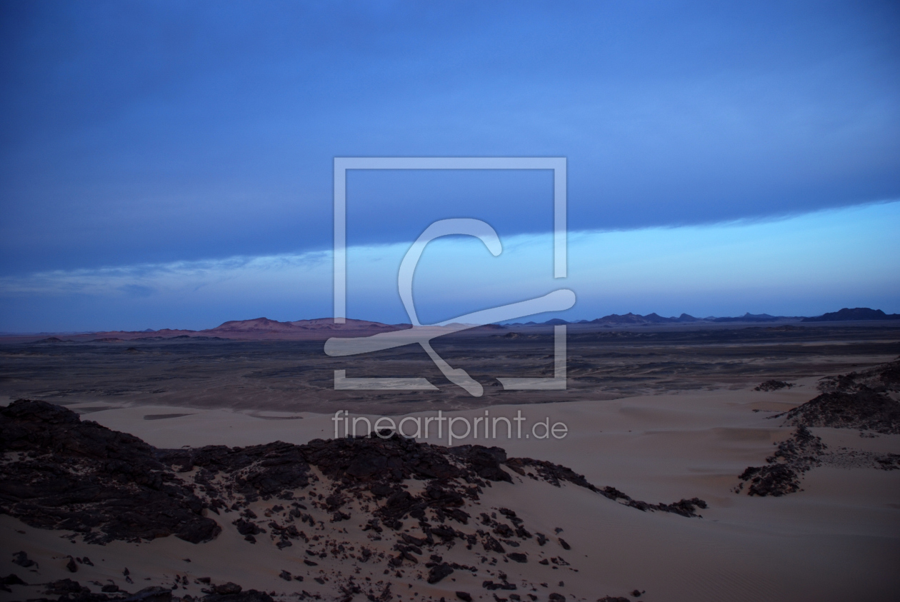 Bild-Nr.: 11841821 Blaue Stunde in der Wüste im Süden von Algerien erstellt von KundenNr-324575