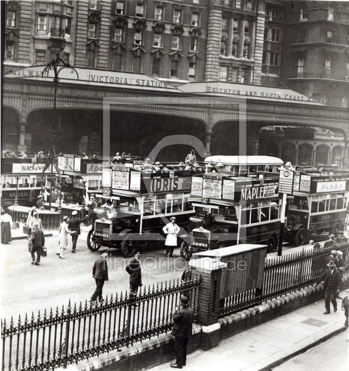 Bild-Nr.: 31001889 Victoria Station, 1920s erstellt von Unbekannte Fotografen