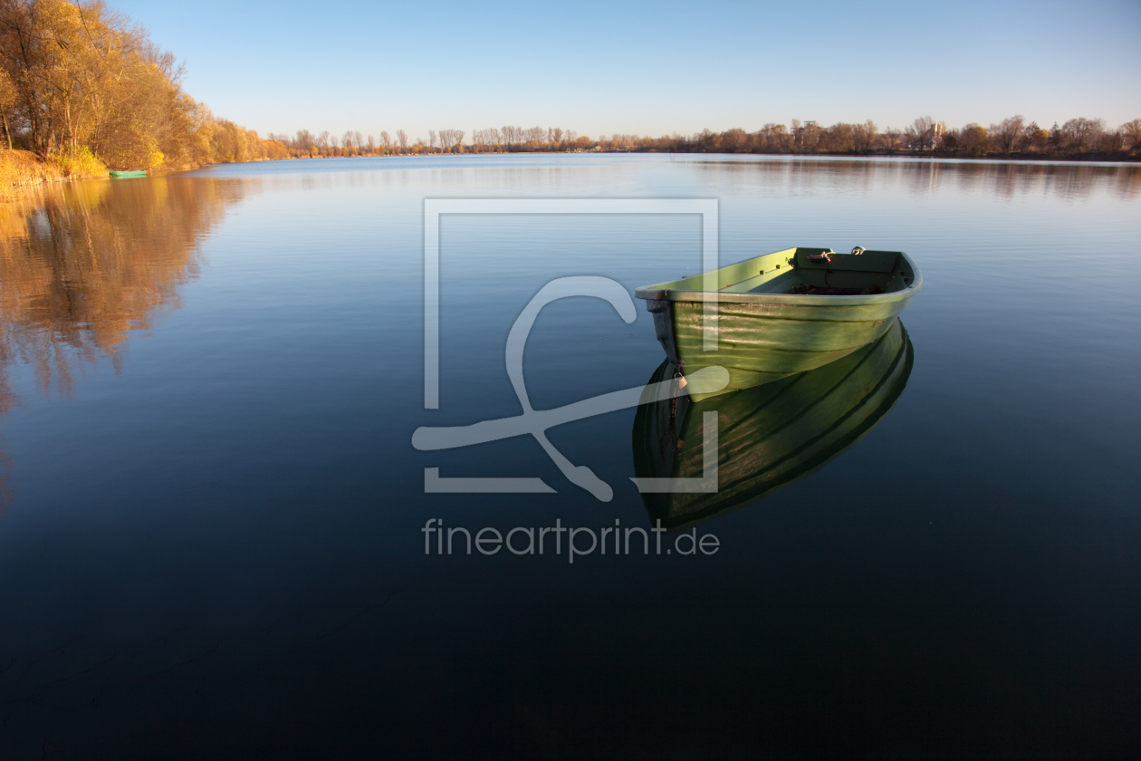 Bild-Nr.: 9537994 Herbstteich mit Boot erstellt von Nailia Schwarz