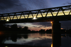 Eisenbahnbrücke/9427502