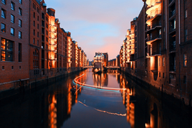 Speicherstadt mit Schiff/10214193