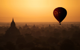 Balloon Over Bagan, Myanmar/Burma/10658246