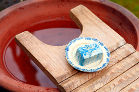 Soap and wooden washboard/11530172