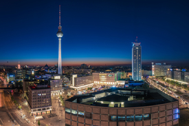 Berlin - Skyline Alexanderplatz zur blauen Stunde/11599348