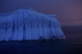 Iceberg in Disko Bay III, Greenland/11709398