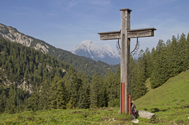 Holzkreuz im Karwendel/11961726