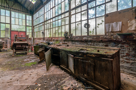 In der Werkstatt der aufgegebenen Textilfabrik/12644805