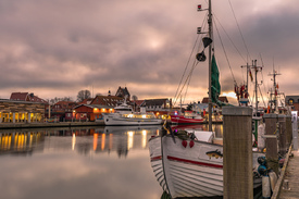 Abendstille im Hafen/12700571