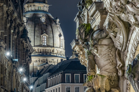 Altstadt von Dresden bei Nacht/12803409