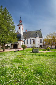 Kirche St  Walburga 43/12817543