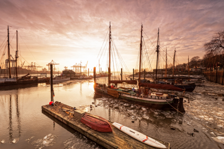 Bild-Nr: 11178254 Abendstimmung im Museumshafen Erstellt von: Nordbilder