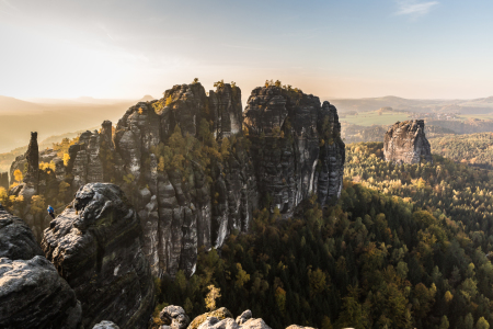 Bild-Nr: 11810996 Schrammsteine und Falkenstein Erstellt von: Uwe Naumann