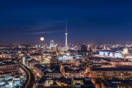 Bild-Nr: 11853411 Berlin - Skyline Panorama mit Supermond Erstellt von: Jean Claude Castor