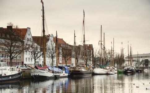 Bild-Nr: 11865503 Lübeck Hafen Erstellt von: Werner Reins