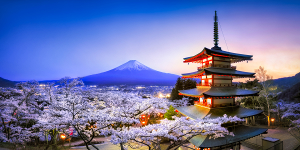 Bild-Nr: 11884470 Chureito Pagode und Berg Fuji zur Kirschblüte Erstellt von: eyetronic