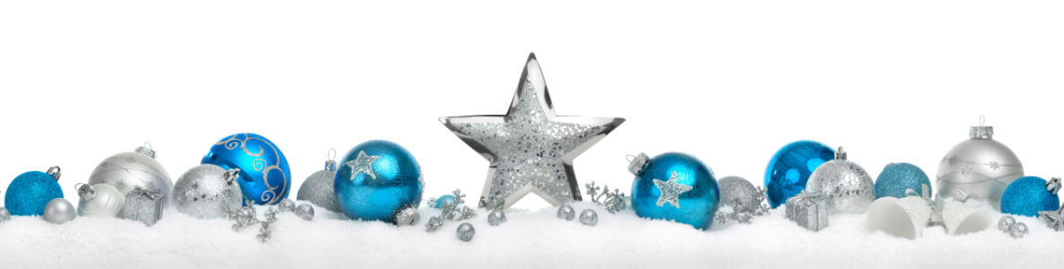 Bild-Nr: 12507828 Weihnachtsdekoration in blau und silber auf weiß Erstellt von: Smileus
