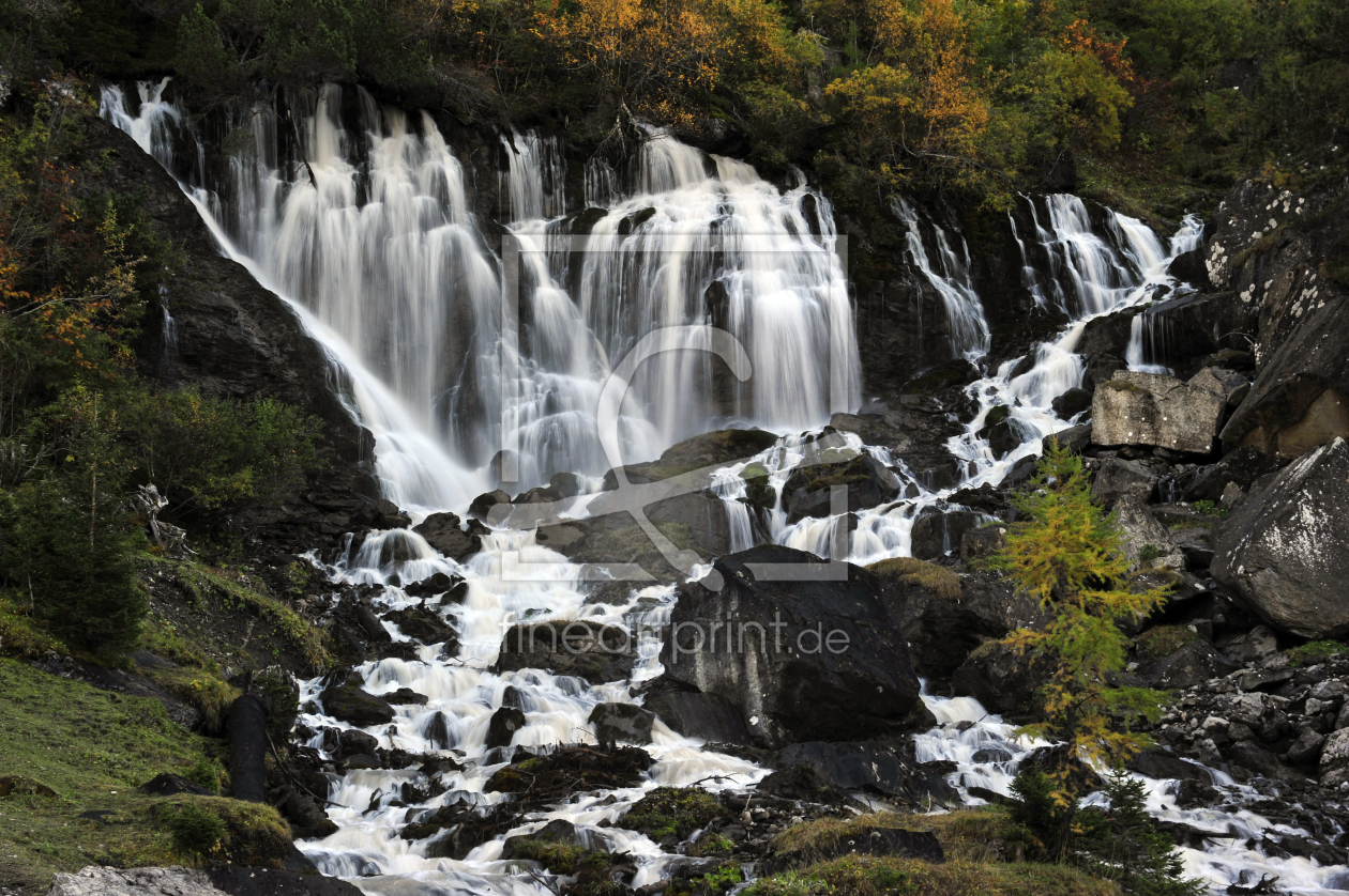 Bild-Nr.: 10293861 wasserfall im simmerntal erstellt von ralf werner froelich