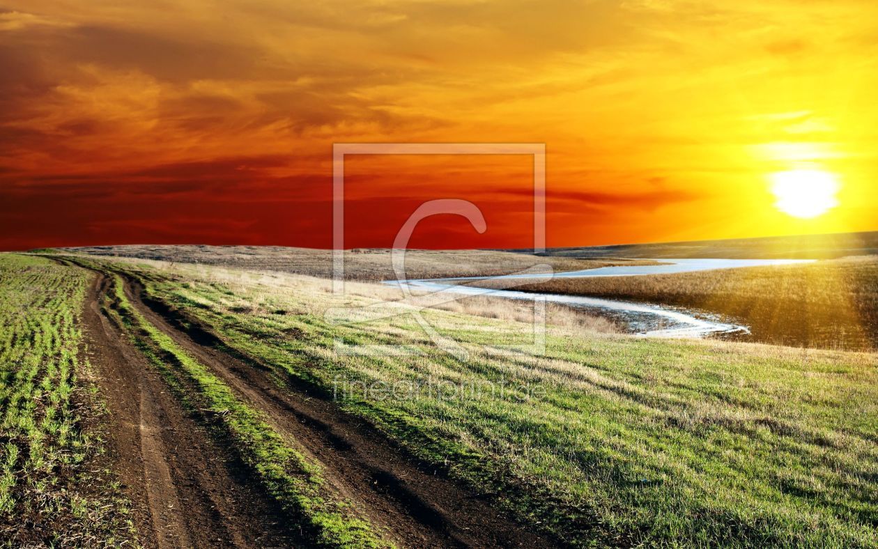 Bild-Nr.: 10394581 Sunset on field erstellt von barkadi