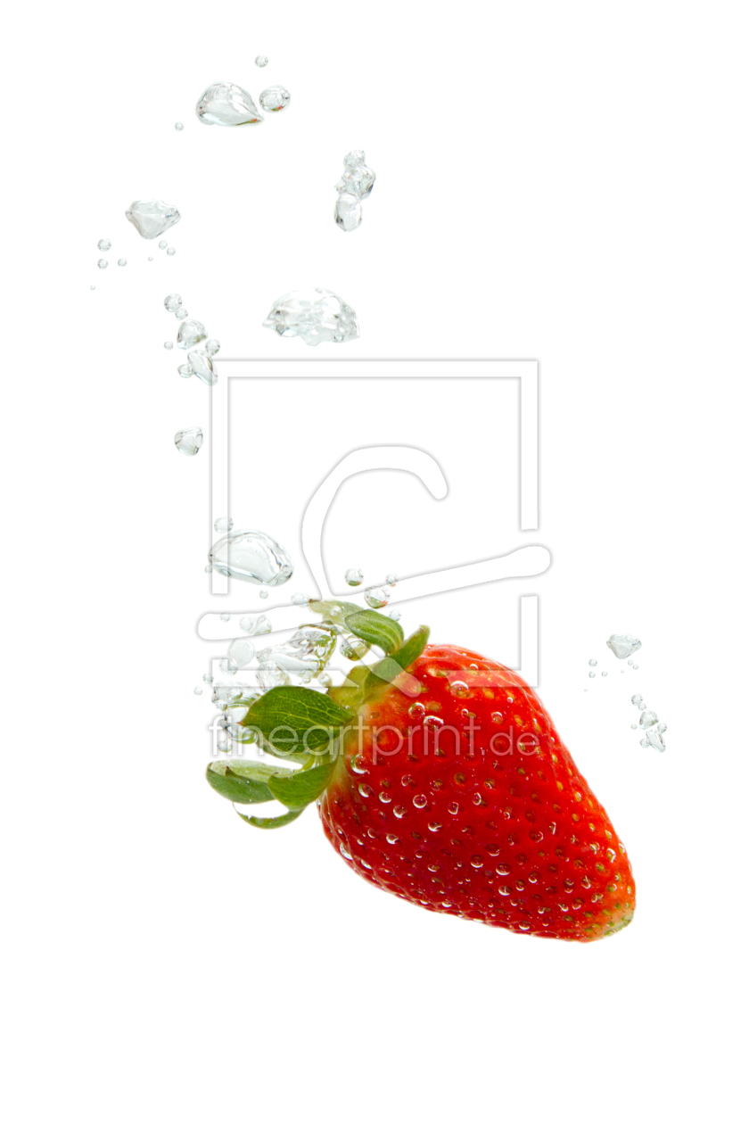 Bild-Nr.: 10445334 Erdbeere im Wasser mit Luftblasen erstellt von BastianLinder