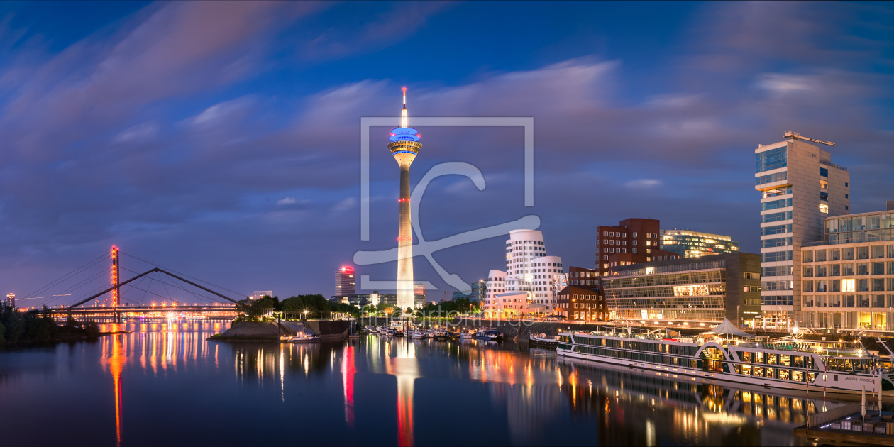 Bild-Nr.: 10524553 Medienhafen Düsseldorf II erstellt von FineArtImages