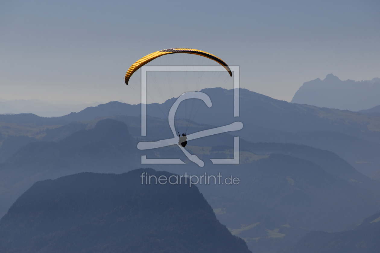 Bild-Nr.: 10670250 Paraglider über den Berchtesgadener Alpen erstellt von Rene Müller