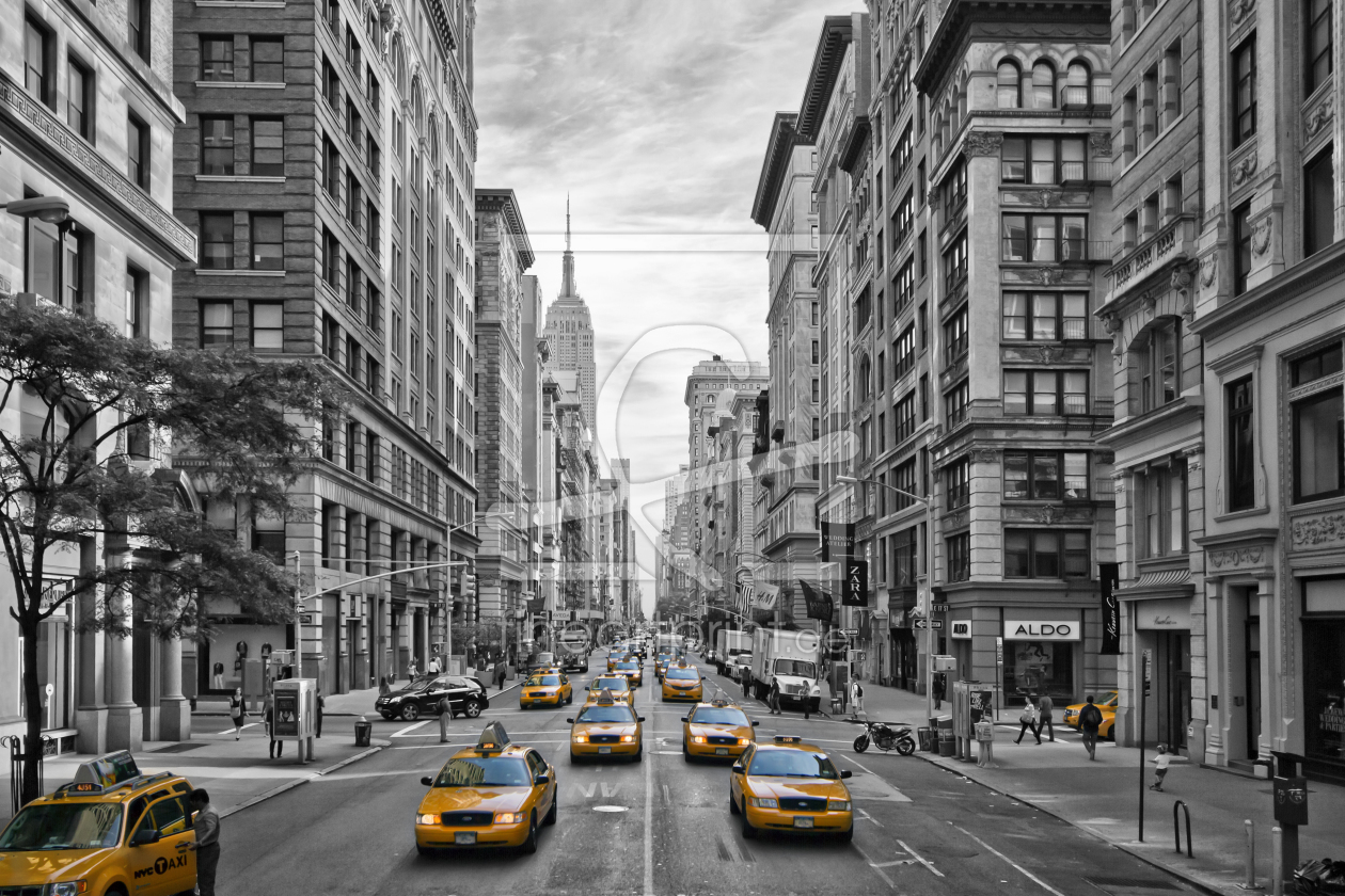 Bild-Nr.: 10690757 Verkehr auf der 5th Avenue erstellt von Melanie Viola