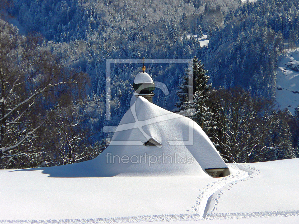 Bild-Nr.: 10721585 verschneite Kapelle im Gebirge erstellt von SusaZoom