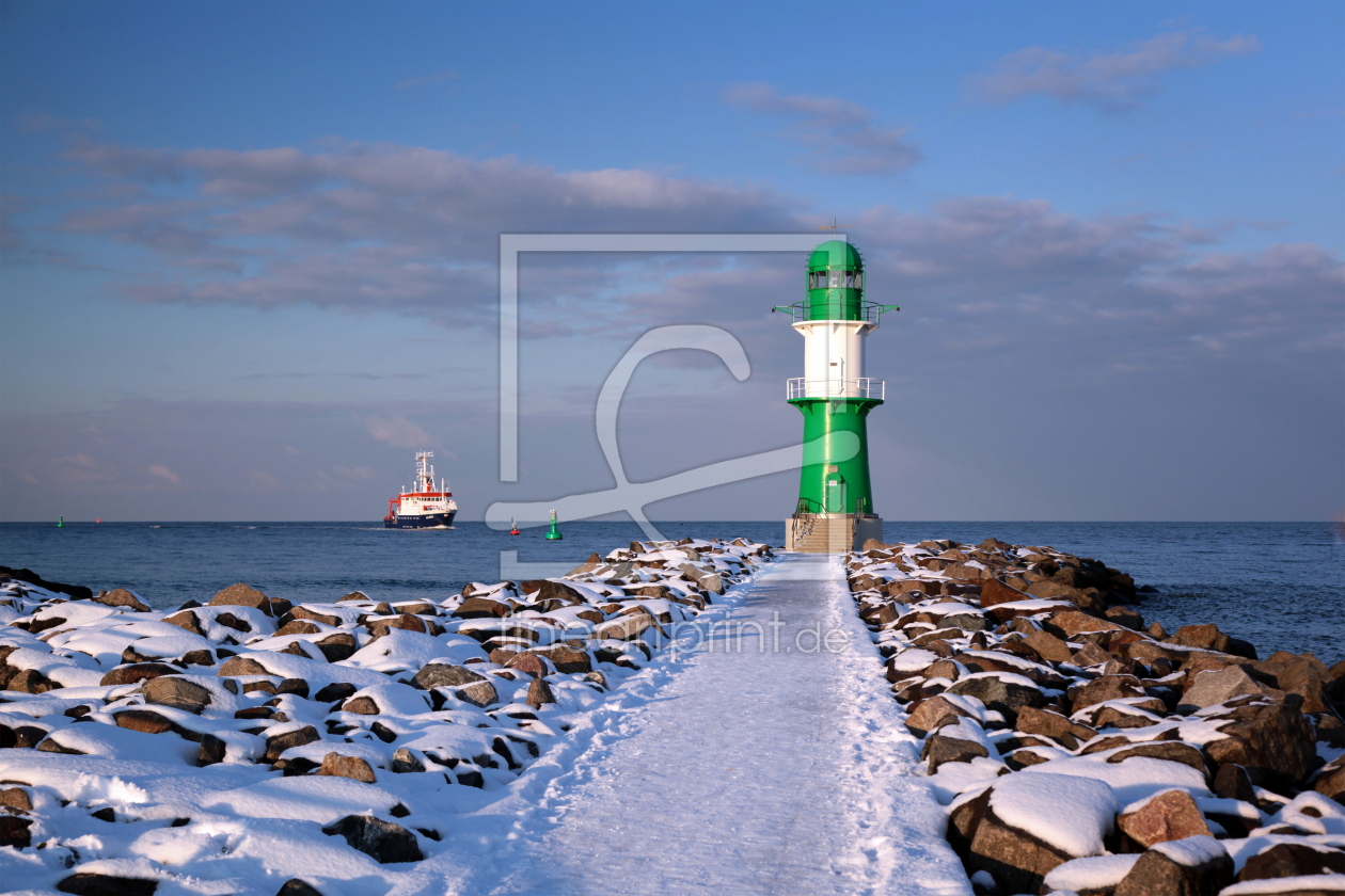 Bild-Nr.: 10802099 Mole Warnemünde erstellt von FotoDeHRO