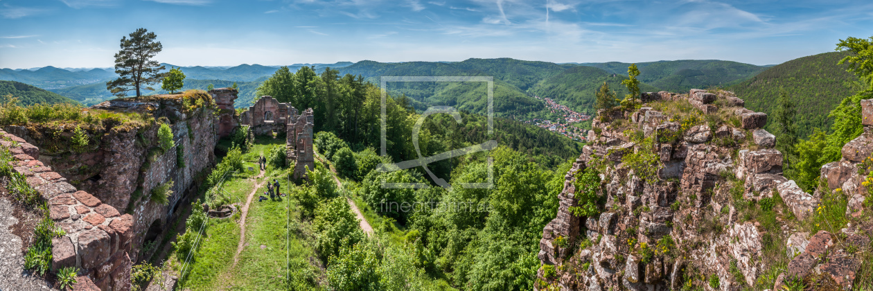 Bild-Nr.: 10818843 Neu-Scharfeneck - Innenhof erstellt von Erhard Hess