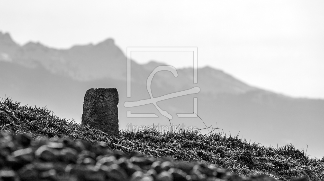 Bild-Nr.: 10893506 Tirol  - Grenzstein im Karwendel erstellt von wompus