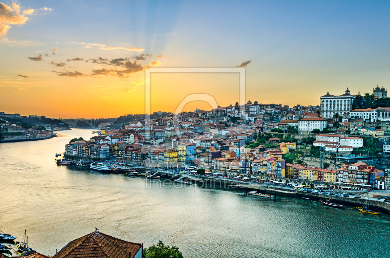 Bild-Nr.: 10989556 Sonnenuntergang in Porto erstellt von Mapics