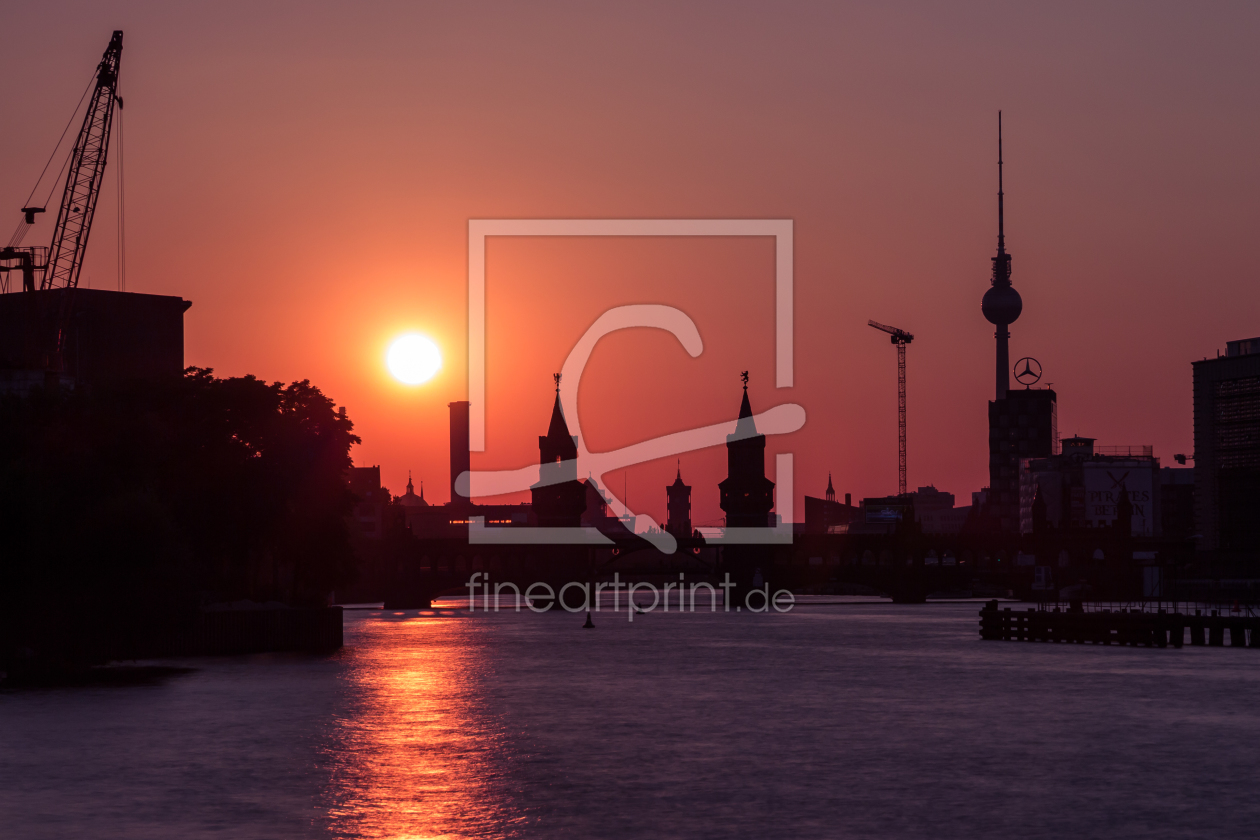 Bild-Nr.: 10990606 Oberbaumbrücke bei Sonnenuntergang erstellt von anja-kaestner