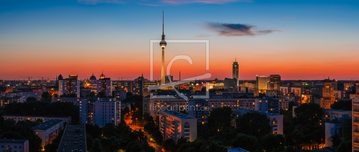 Bild-Nr.: 10998858 Berlin Skyline am Abend Panorama erstellt von Jean Claude Castor