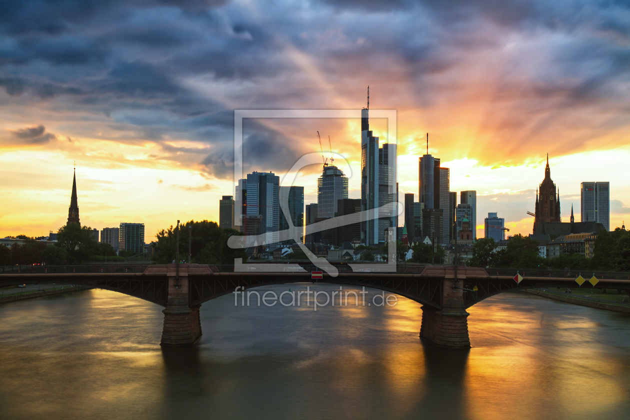 Bild-Nr.: 11010028 Sunrays on the skyline of Frankfurt erstellt von Circumnavigation