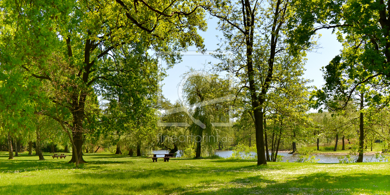 Bild-Nr.: 11027381 Im Park erstellt von Atteloi