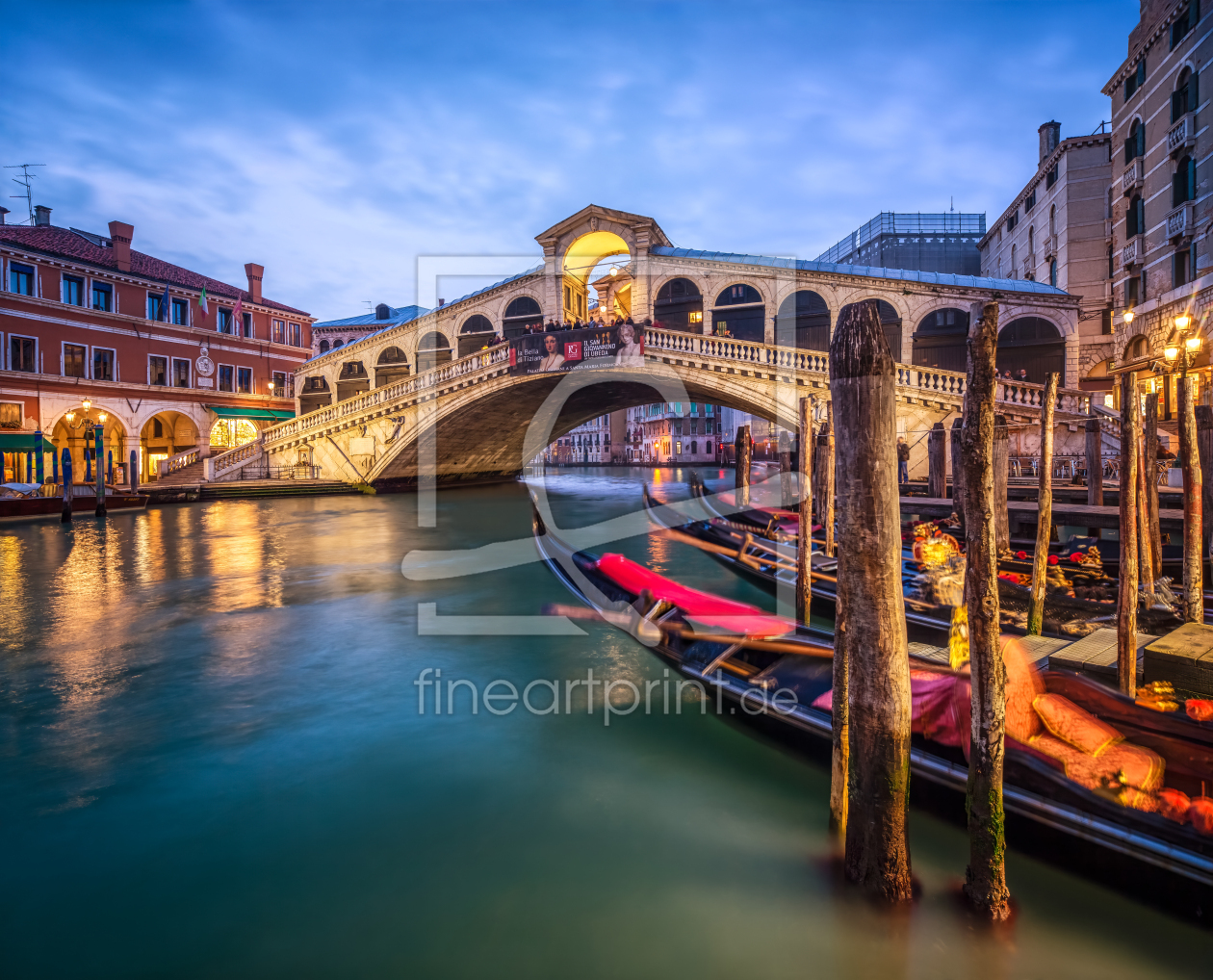 Bild-Nr.: 11166142 Rialtobrücke in Venedig bei Nacht erstellt von eyetronic