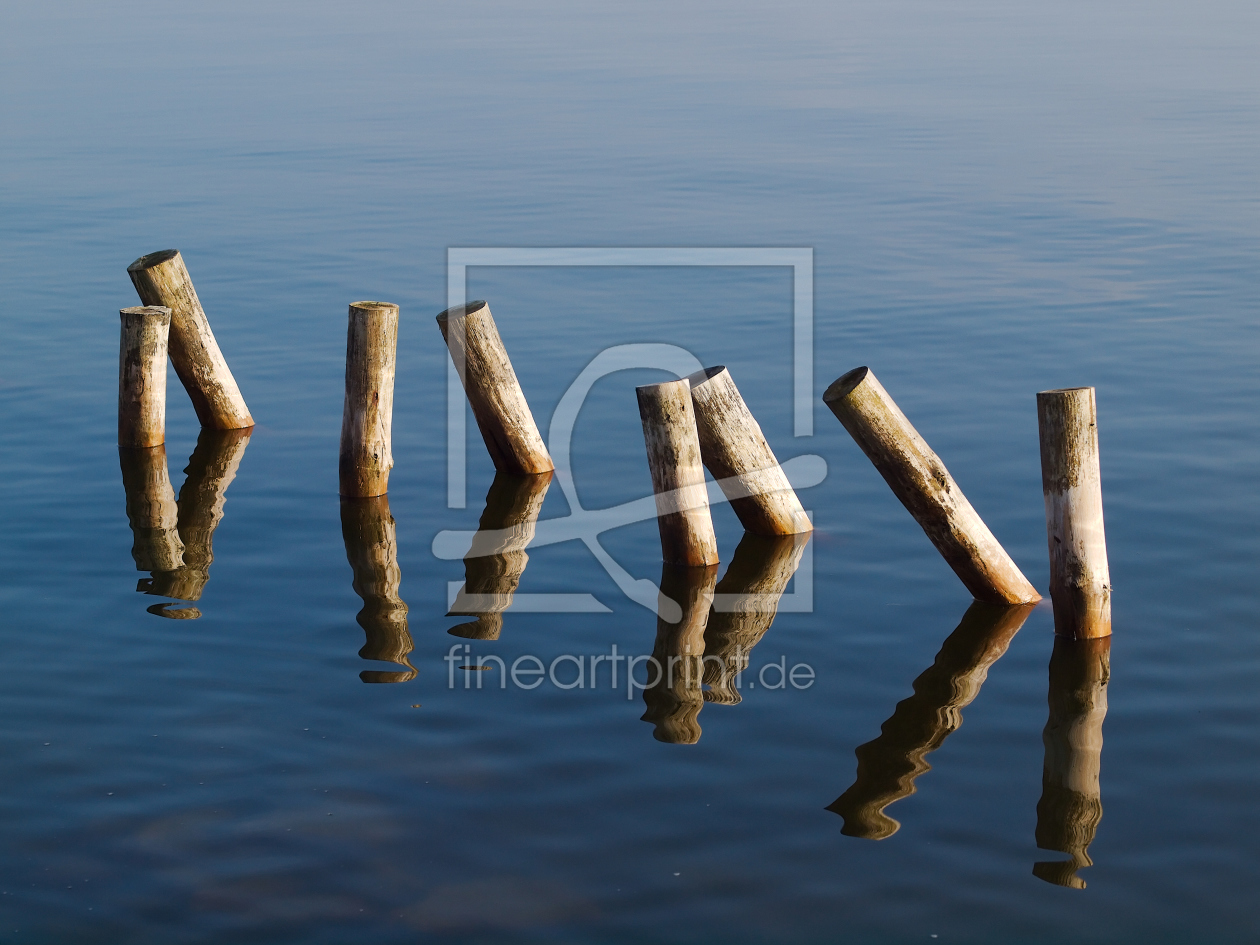 Bild-Nr.: 11200816 Pfähle im Wasser erstellt von dresdner