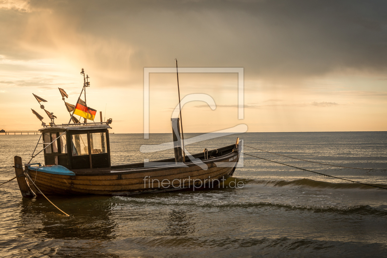 Bild-Nr.: 11316028 Boot am Strand von Ahlbeck auf Usedom, Ostsee, Mecklenburg-Vorpommern erstellt von orxy