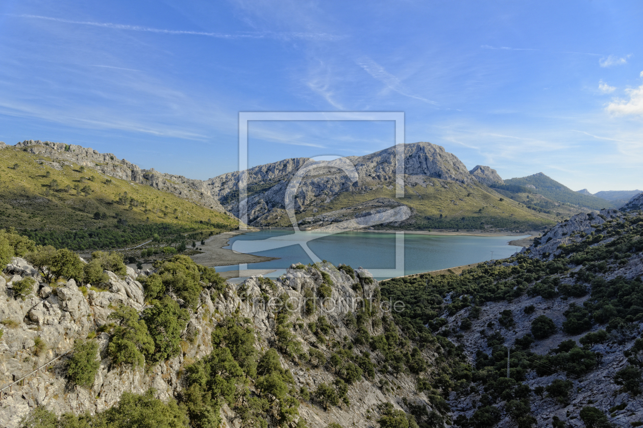 Bild-Nr.: 11338669 Mallorca, Blick um Panta de Gorg Blau erstellt von ralf werner froelich