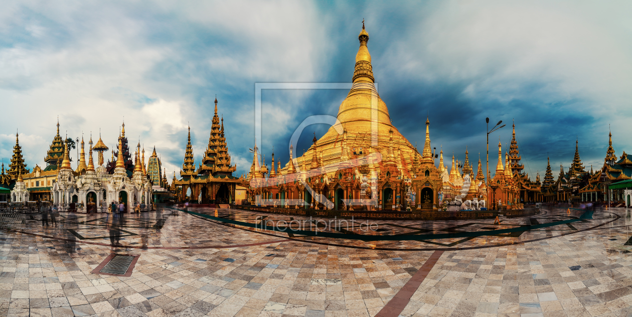 Bild-Nr.: 11359354 Burma - Shwedagon Pagode in Yangon Panorama erstellt von Jean Claude Castor