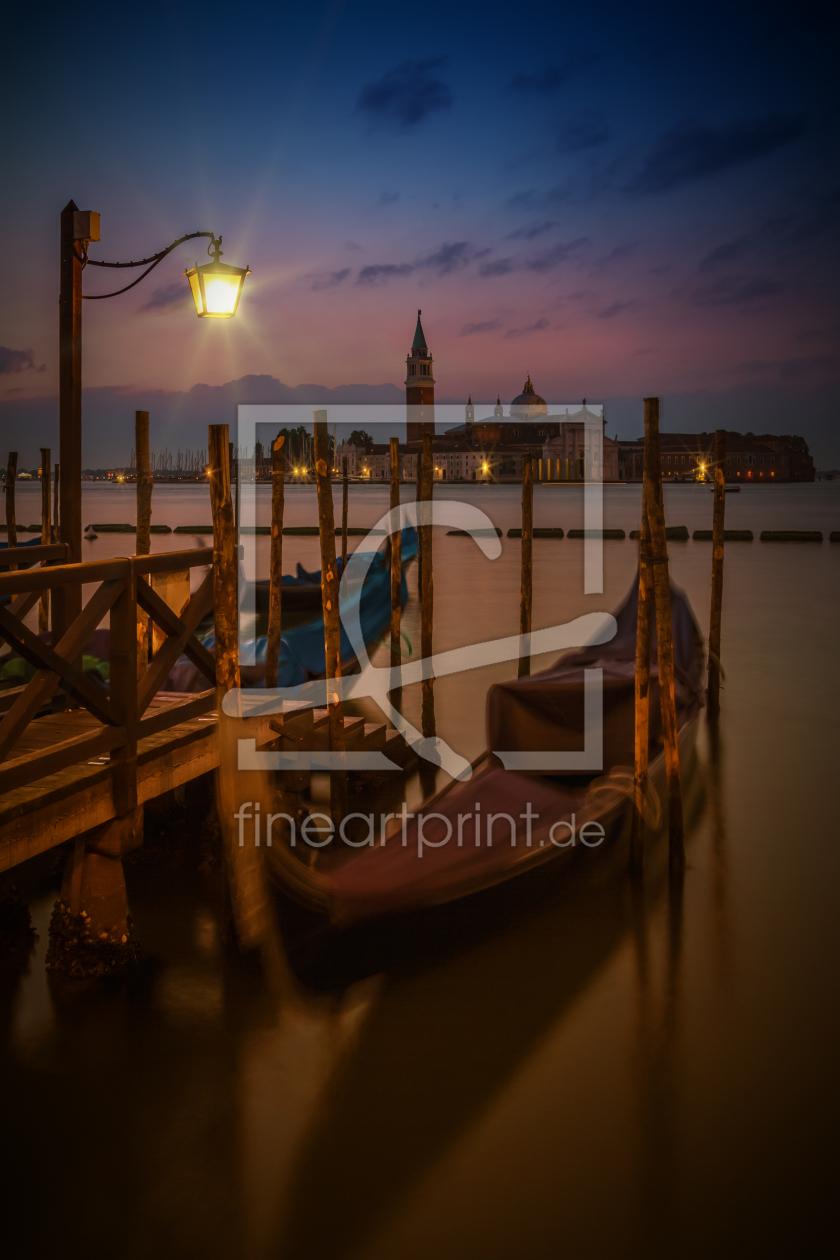 Bild-Nr.: 11374475 VENEDIG Gondeln bei Sonnenaufgang  erstellt von Melanie Viola