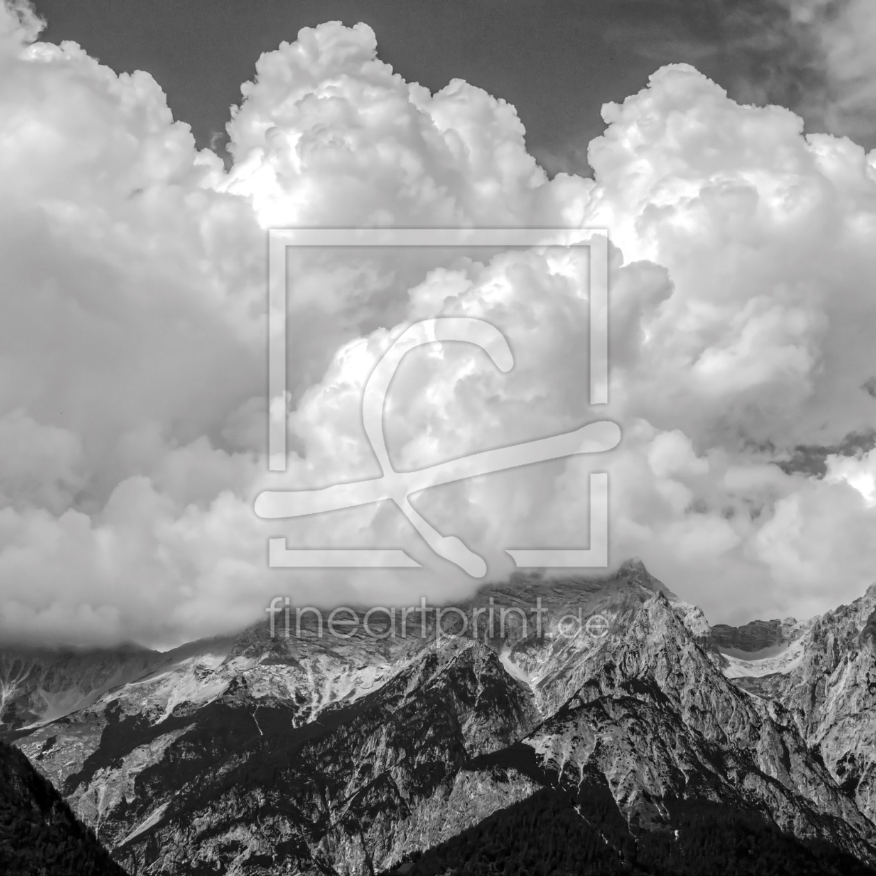Bild-Nr.: 11425252 Gewaltiges Wolkenschauspiel über dem Karwendel erstellt von wompus