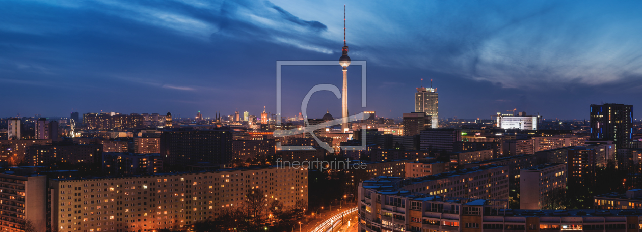 Bild-Nr.: 11439285 Berlin - Skyline zur blauen Stunde en Detail erstellt von Jean Claude Castor