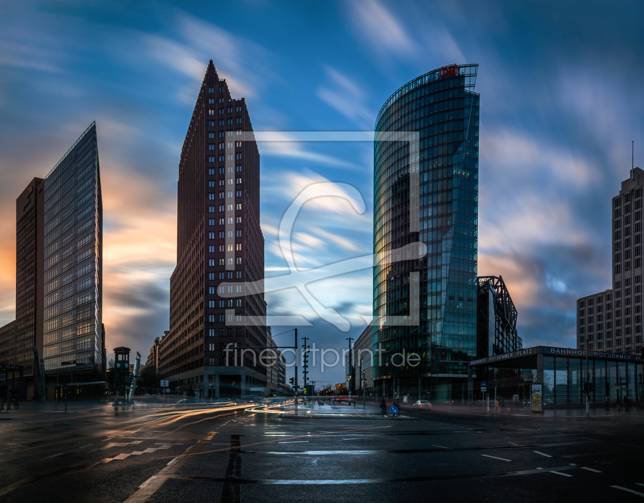 Bild-Nr.: 11444295 Berlin - Potsdamer Platz am Abend erstellt von Jean Claude Castor