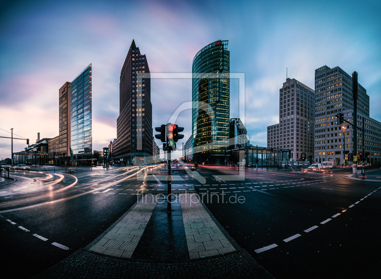 Bild-Nr.: 11444321 Berlin - Potsdamer Platz mit Ampel erstellt von Jean Claude Castor