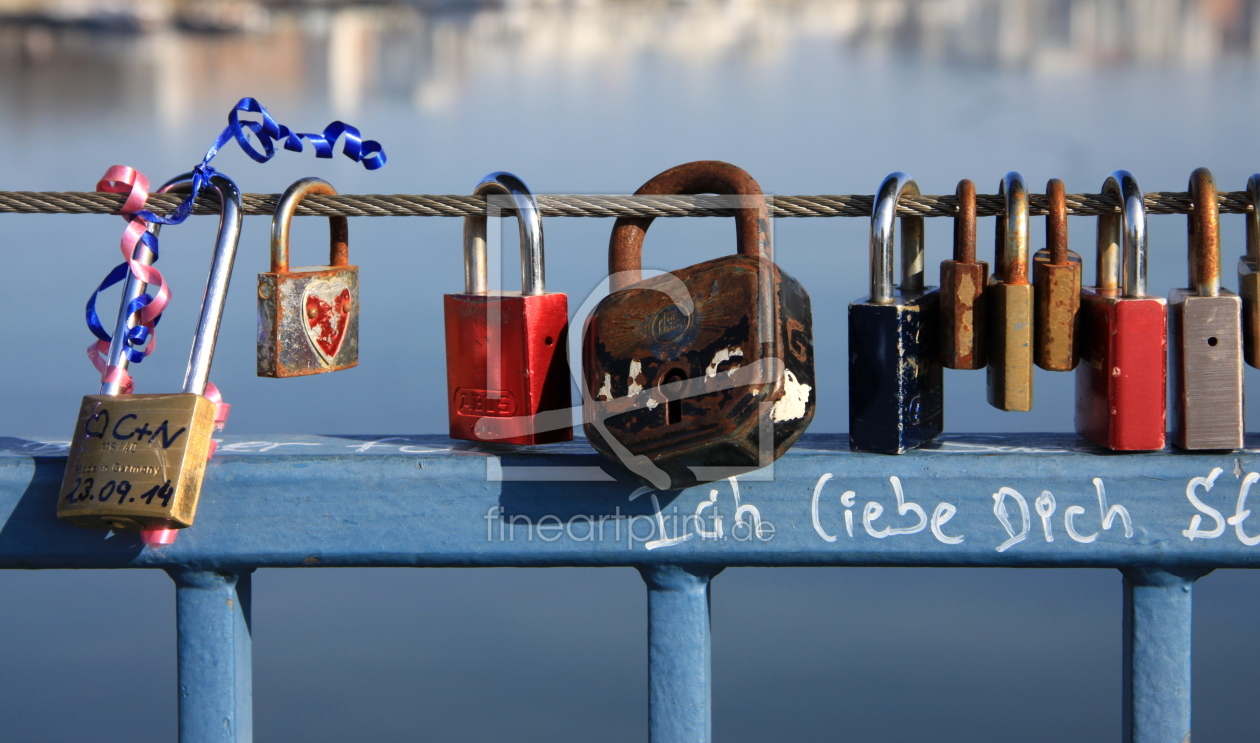 Bild-Nr.: 11444885 Liebe für immer Dyckerhoff Brücke Schiersteiner Hafen erstellt von Renate Knapp