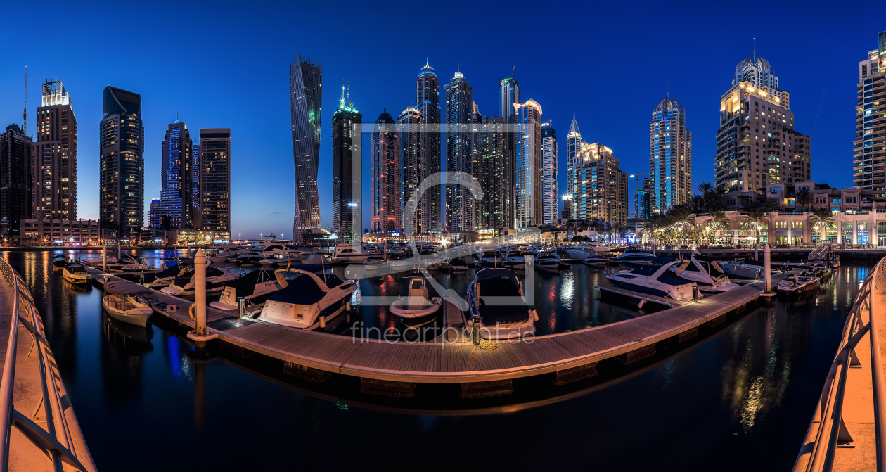 Bild-Nr.: 11457573 Dubai - Marina Panorama zur blauen Stunde erstellt von Jean Claude Castor